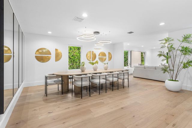 2570 Avenue Au Soleil, Gulfstream, FL 33483