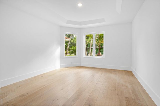 2570 Avenue Au Soleil, Gulfstream, FL 33483