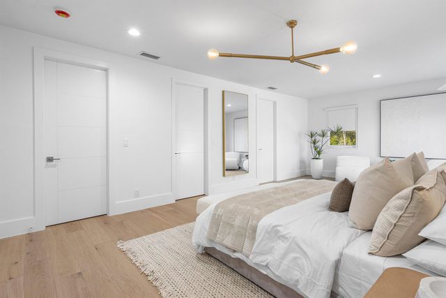 2570 Avenue Au Soleil, Gulfstream, FL 33483