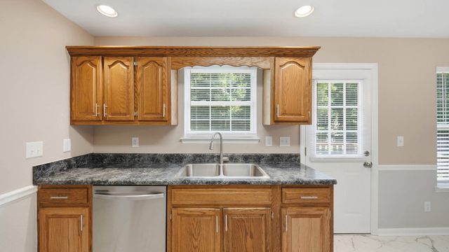 205 Pinewood Drive, Rock Spring, GA 30739