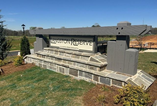 701 Mistwood Way SE, Cartersville, GA 30120