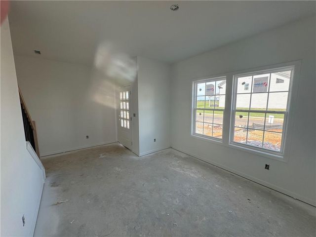 701 Mistwood Way SE, Cartersville, GA 30120