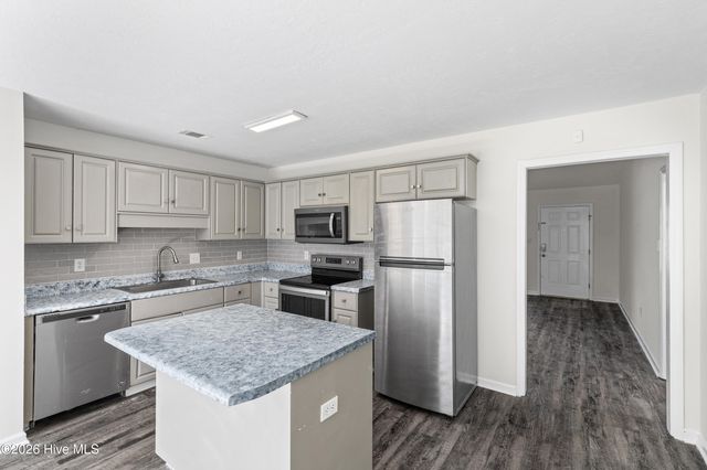 4522 Pineview Lane, Hephzibah, GA 30815