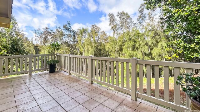 98-1421 Onikiniki Place 5, Aiea, HI 96701