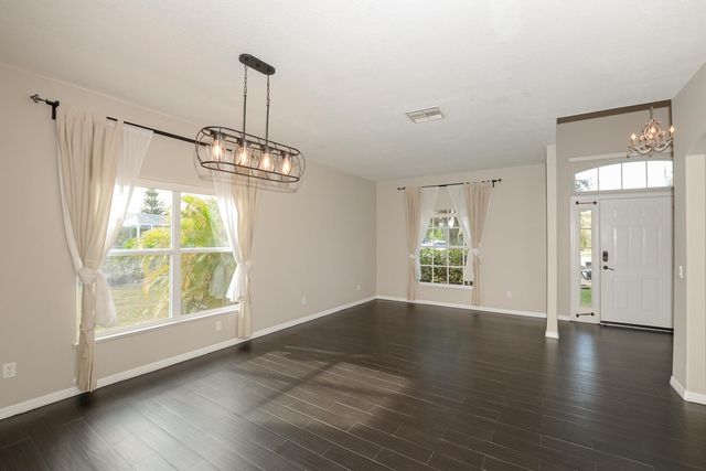 6380 NW Topaz Court, Port St Lucie, FL 34986