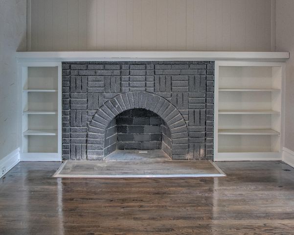 1220 W 41st Avenue, Gary, IN 46408