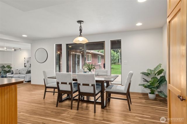 20817 SE 281st Street, Kent, WA 98042