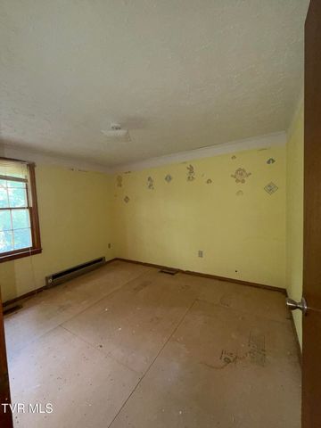 291 Barrett Lane, Church Hill, TN 37642