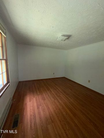 291 Barrett Lane, Church Hill, TN 37642