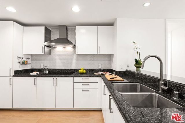 10520 WILSHIRE 408, Los Angeles, CA 90024