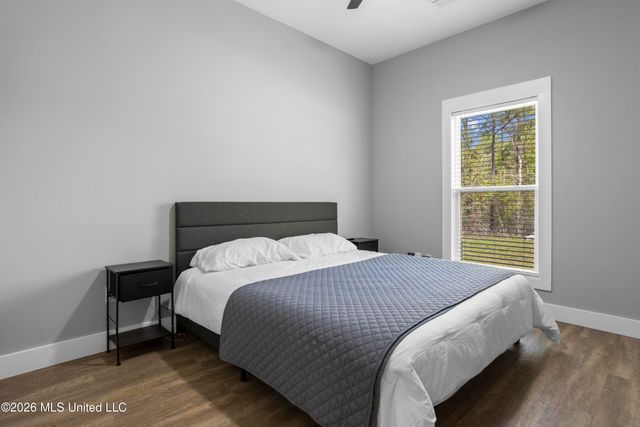 20 Redbird Road, Poplarville, MS 39470