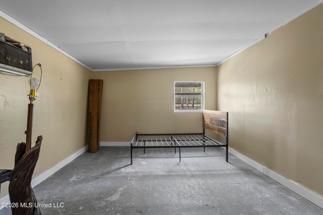 20 Redbird Road, Poplarville, MS 39470