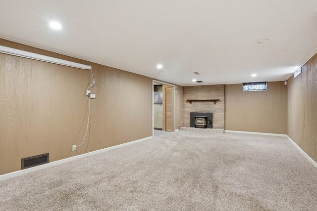 3703 E 18th Ave, Spokane, WA 99223