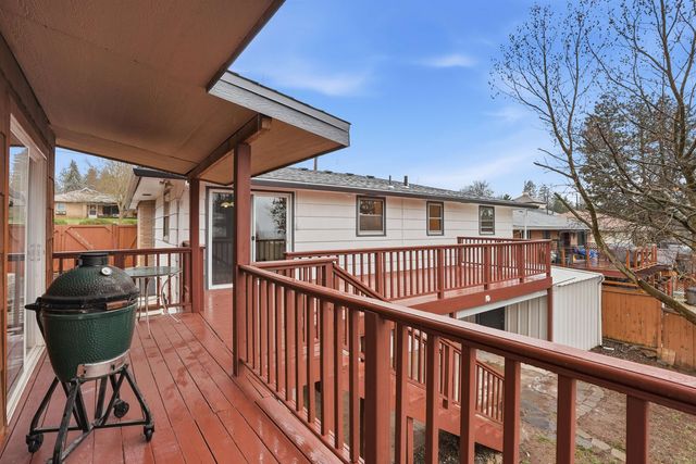 3703 E 18th Ave, Spokane, WA 99223