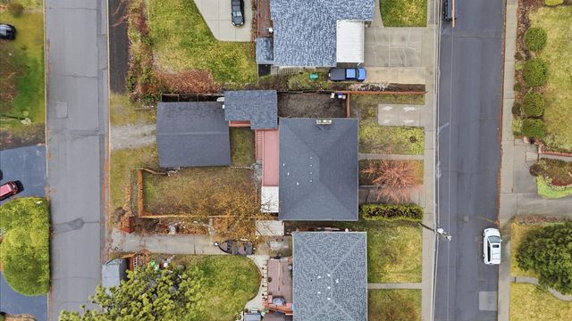 3703 E 18th Ave, Spokane, WA 99223