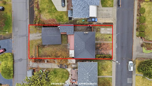 3703 E 18th Ave, Spokane, WA 99223