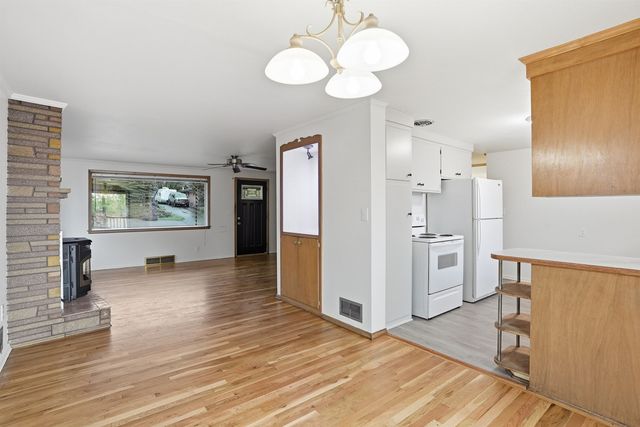 3703 E 18th Ave, Spokane, WA 99223