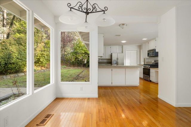 15212 Stinson Dr, Grass Valley, CA 95949