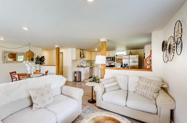 336 Cote Hill Road, Morristown, VT 05661