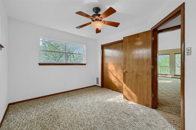 2 Harborview Circle, Denison, TX 75020