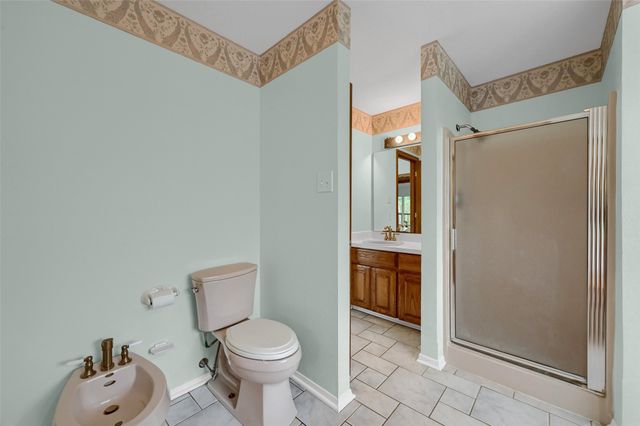 2 Harborview Circle, Denison, TX 75020