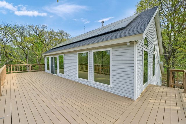 2 Harborview Circle, Denison, TX 75020