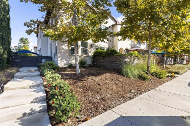 8686 Tobago Lane, Santee, CA 92071