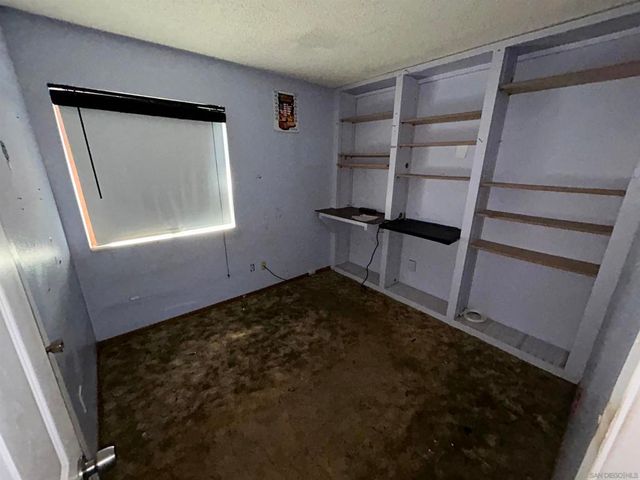 3164 Carr Dr, Oceanside, CA 92056