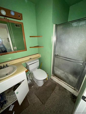 3164 Carr Dr, Oceanside, CA 92056