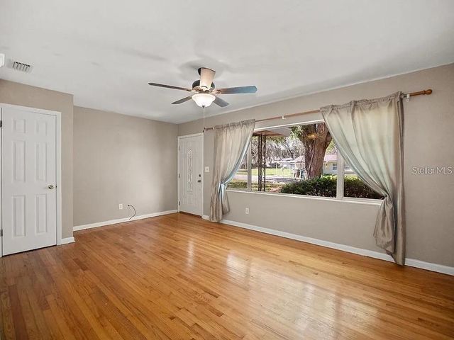 523 SE 31ST AVENUE, Ocala, FL 34471