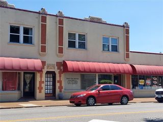 5856 Hampton Avenue 2nd Flr, St Louis, MO 63109