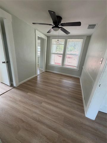 1701 14TH STREET S B, St Petersburg, FL 33705