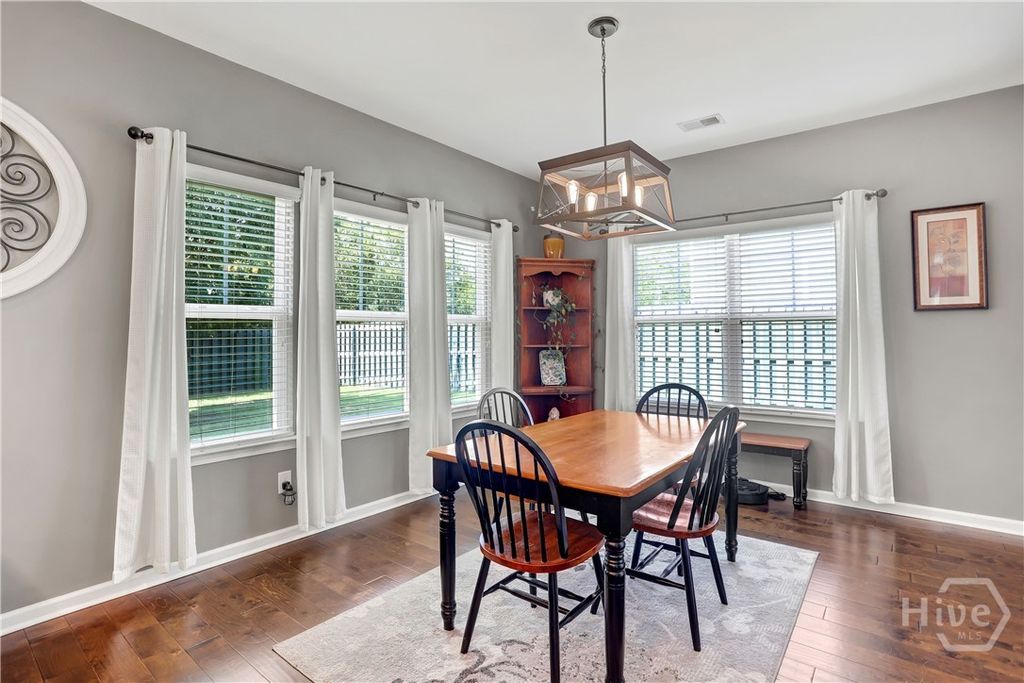 Image 23 of property listing at 53 Hazen Drive, Richmond Hill, GA 31324