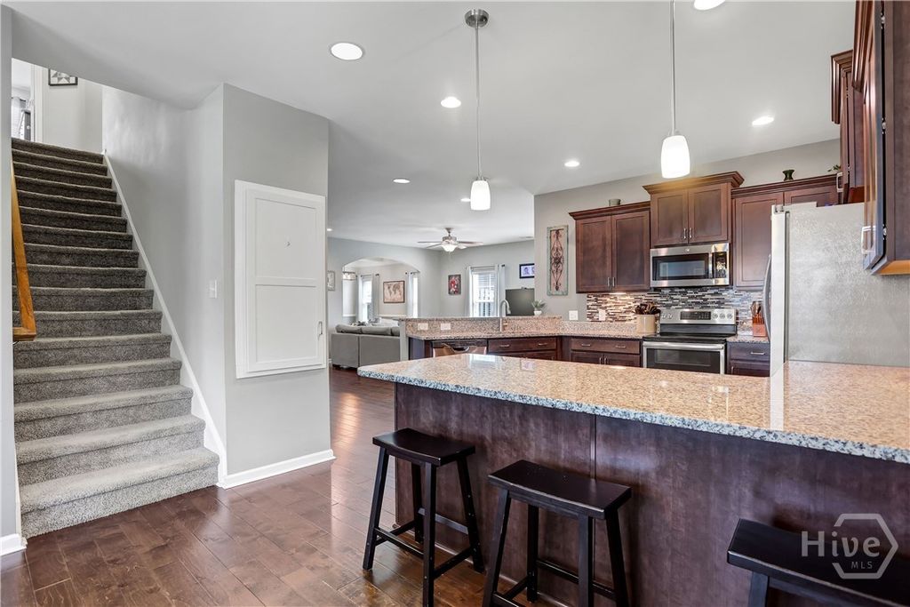 Image 28 of property listing at 53 Hazen Drive, Richmond Hill, GA 31324