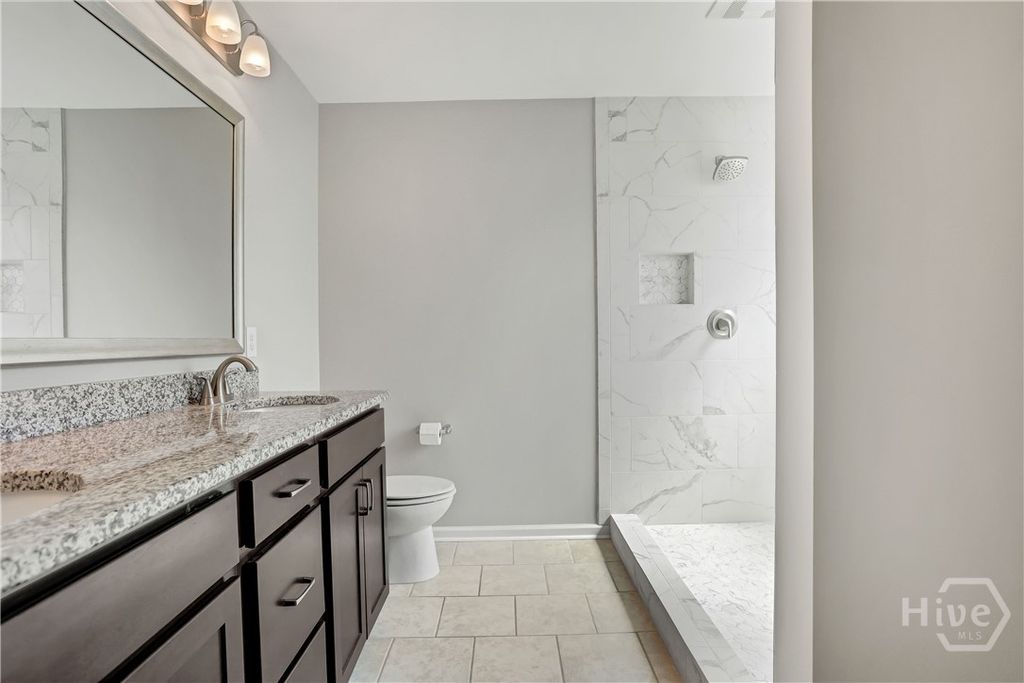 Image 35 of property listing at 53 Hazen Drive, Richmond Hill, GA 31324