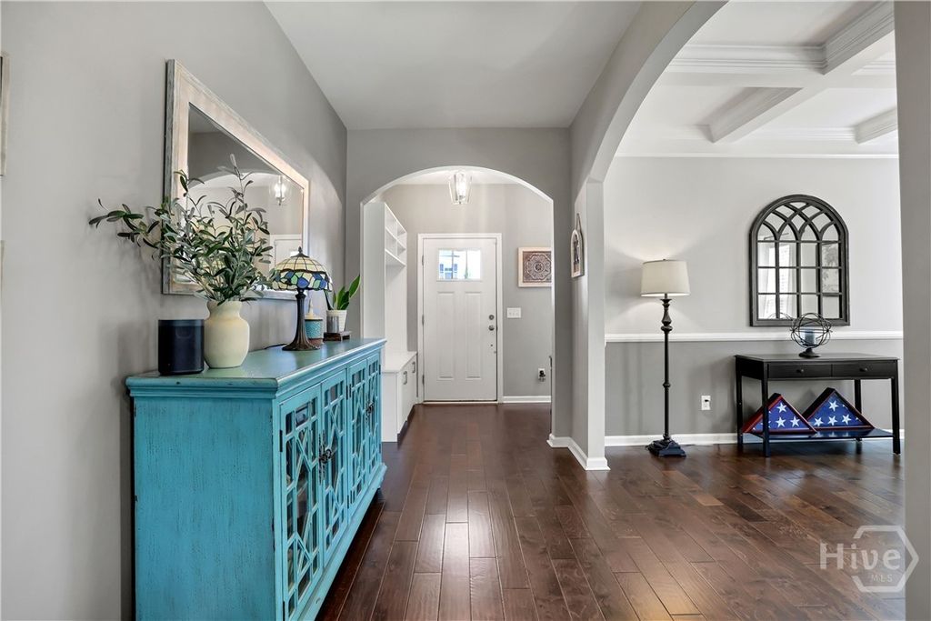 Image 9 of property listing at 53 Hazen Drive, Richmond Hill, GA 31324