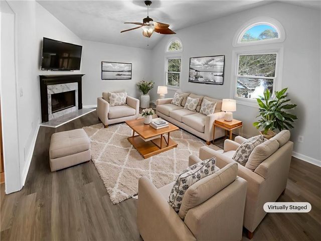 832 Overlook Trail, Canton, GA 30115