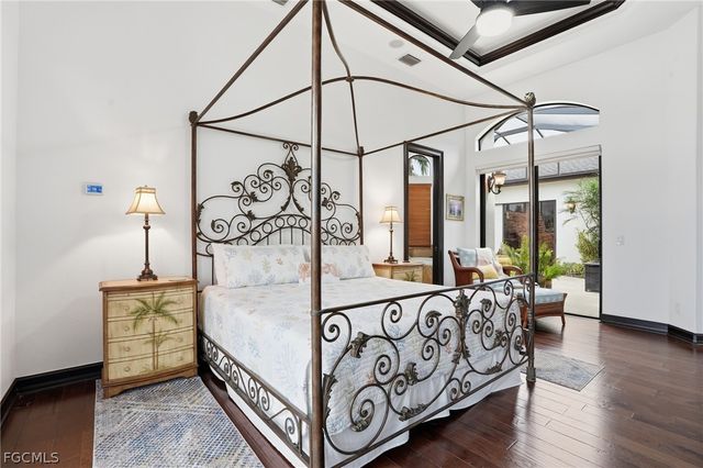 1929 Palaco Grande PKWY, Cape Coral, FL 33904