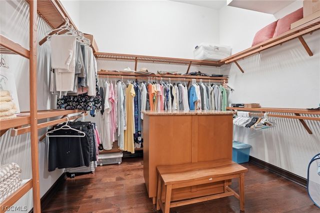 1929 Palaco Grande PKWY, Cape Coral, FL 33904