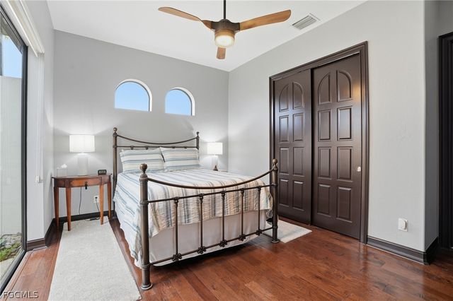 1929 Palaco Grande PKWY, Cape Coral, FL 33904