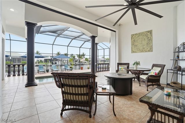 1929 Palaco Grande PKWY, Cape Coral, FL 33904