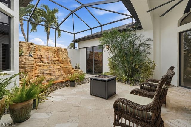 1929 Palaco Grande PKWY, Cape Coral, FL 33904