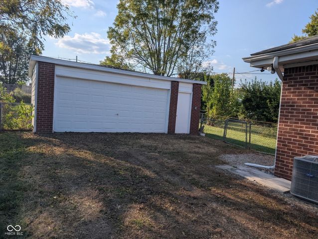 2413 Silver Street, Anderson, IN 46012