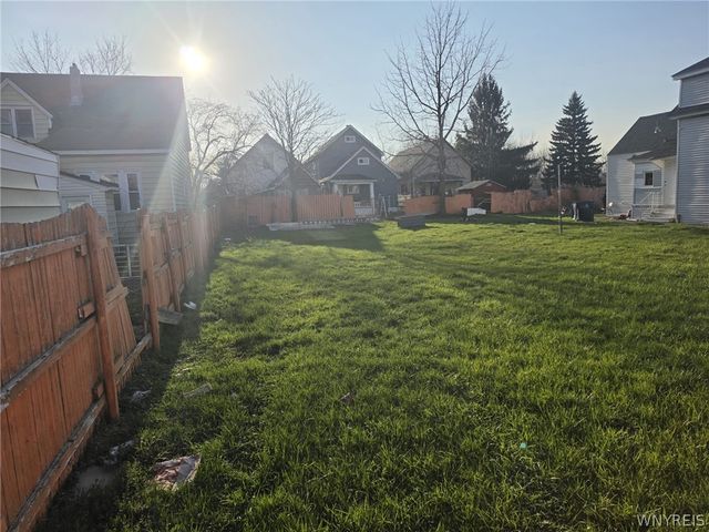 120 Shepard Street, Buffalo, NY 14212