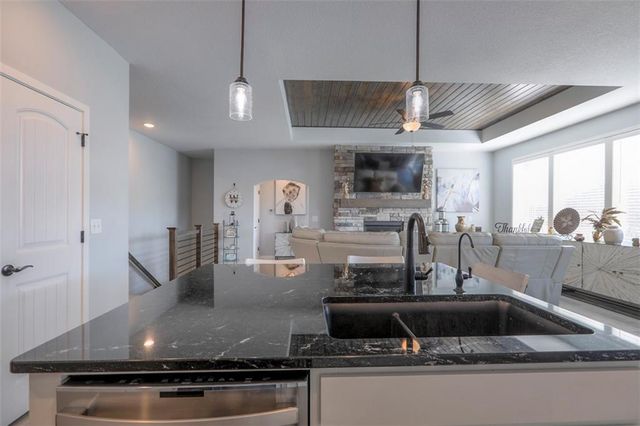 3229 N 109th Place, Kansas City, KS 66109