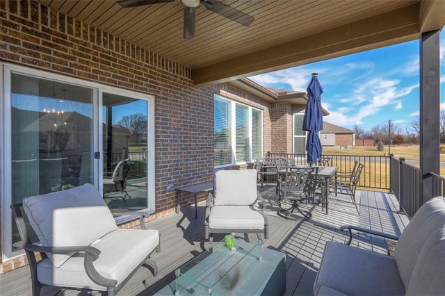 3229 N 109th Place, Kansas City, KS 66109