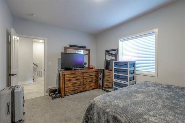 3229 N 109th Place, Kansas City, KS 66109