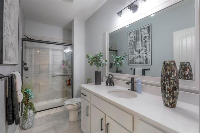 3229 N 109th Place, Kansas City, KS 66109