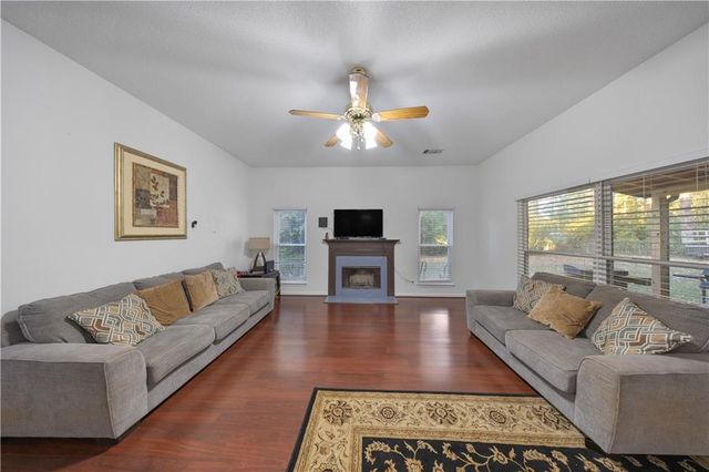 4170 Countryside Way, Snellville, GA 30039