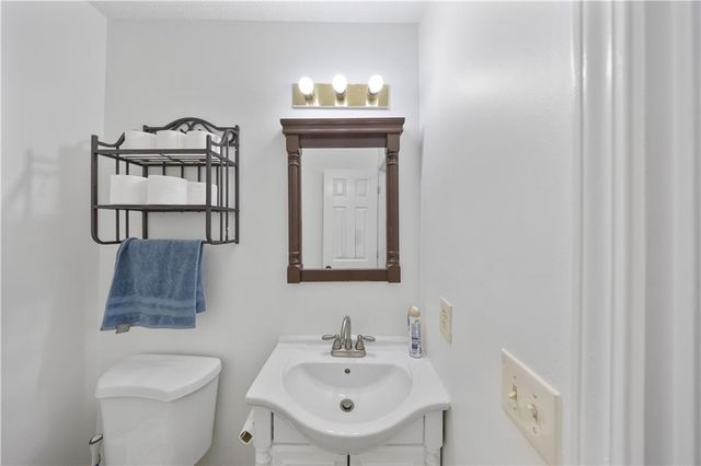 4170 Countryside Way, Snellville, GA 30039